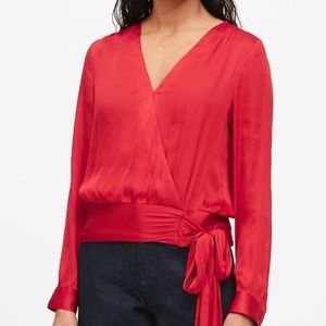 NWT-Banana Republic Satin Puff-Sleeve Top-M